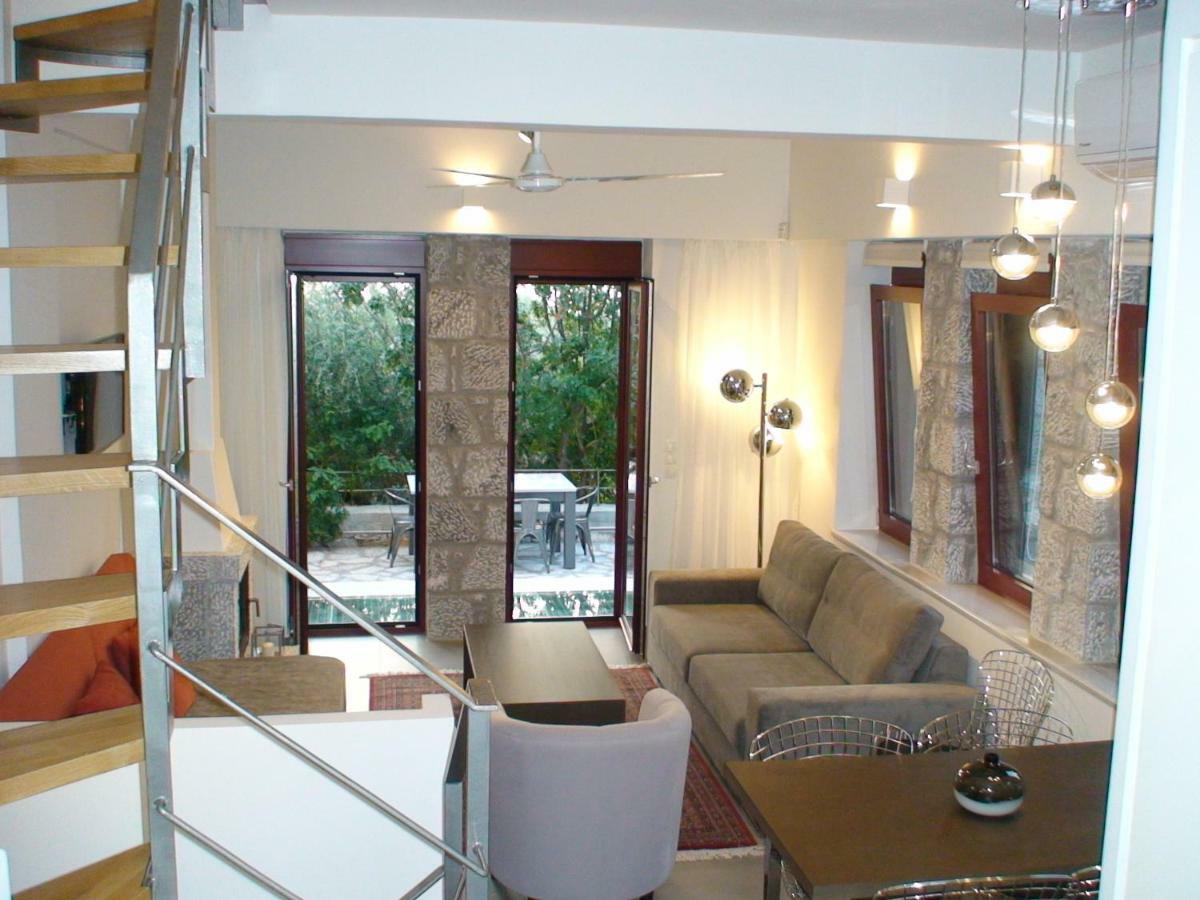 Thelgi Villa กาลามาตา ภายนอก รูปภาพ